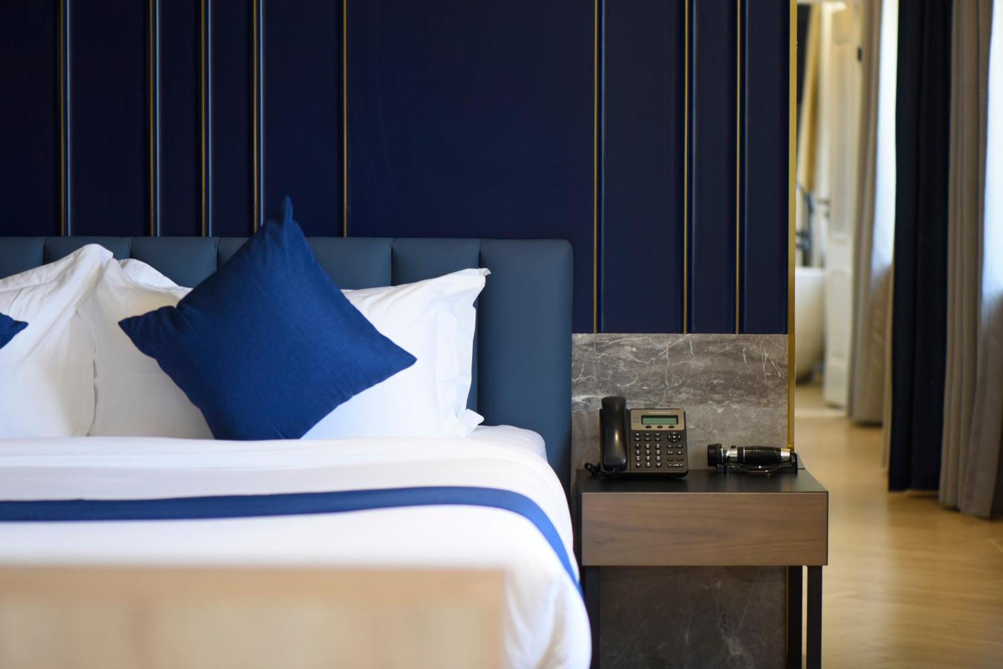 Ulaanbaatar Hotel Екстер'єр фото