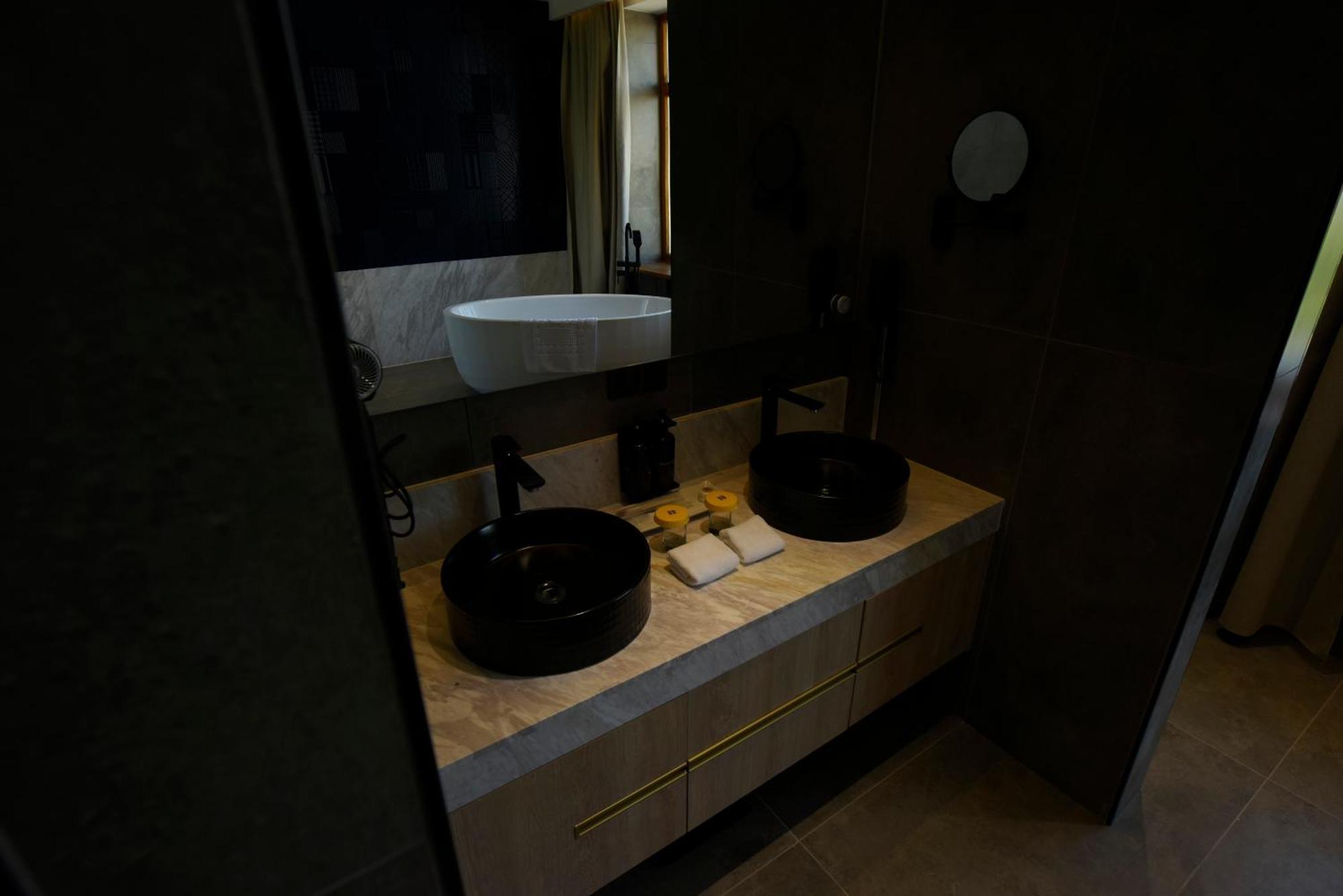 Ulaanbaatar Hotel Екстер'єр фото